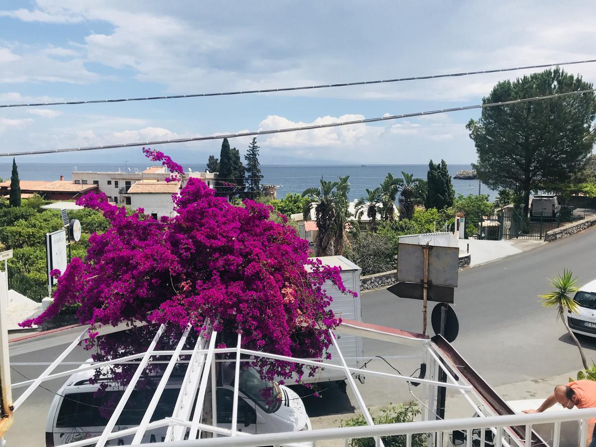 Santuzza Hotel Taormina Exterior foto